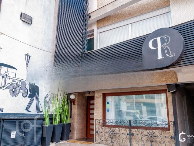 Apartamento com 49m², 2 dormitórios, 2 suítes, Moinhos de Vento em Porto Alegre