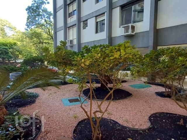 Apartamento com 74m², 2 dormitórios, 1 suíte, Boa Vista em Porto Alegre