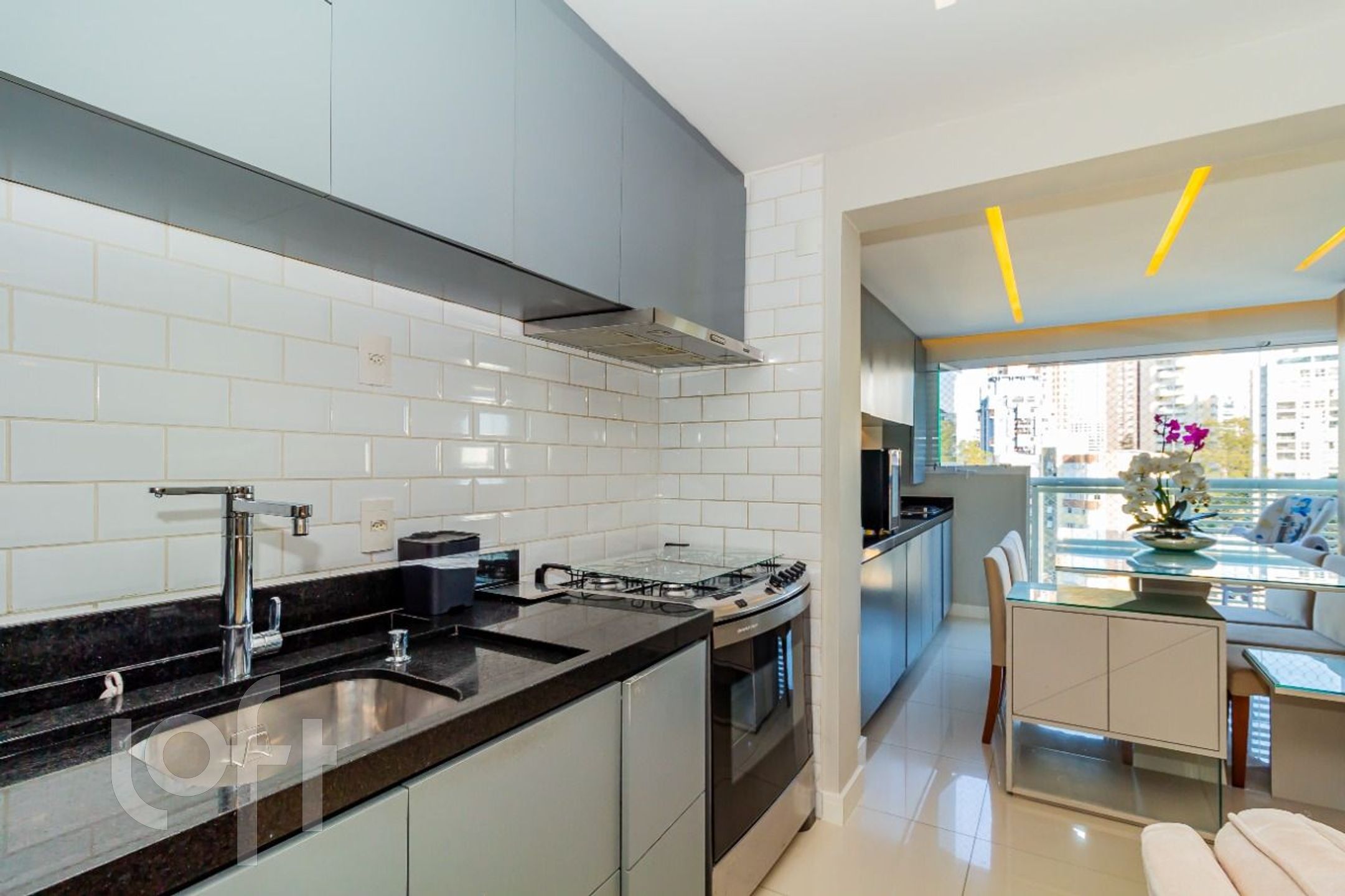 Apartamento à venda com 2 quartos, 57m² - Foto 6