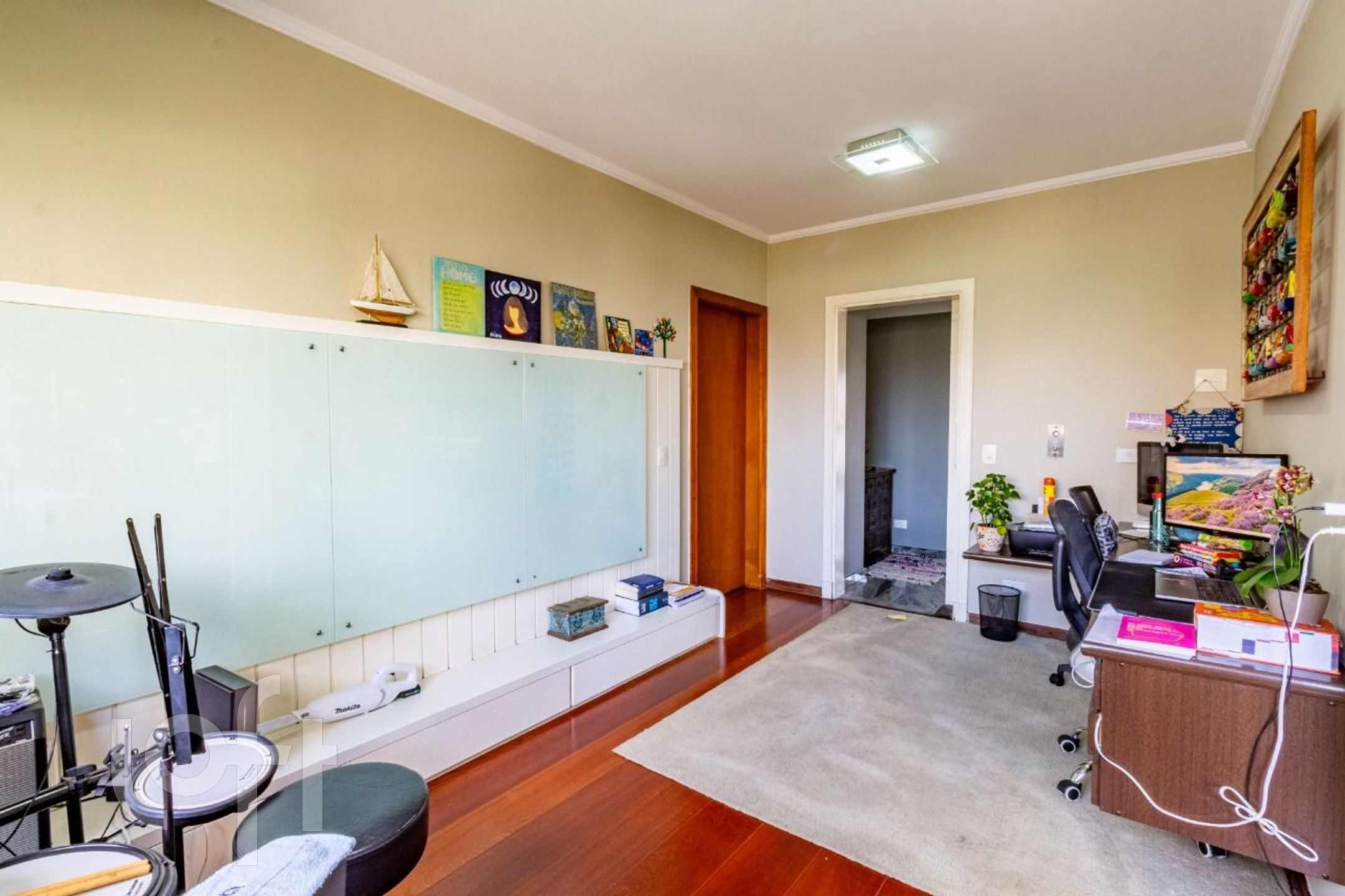 Apartamento à venda com 4 quartos, 300m² - Foto 17