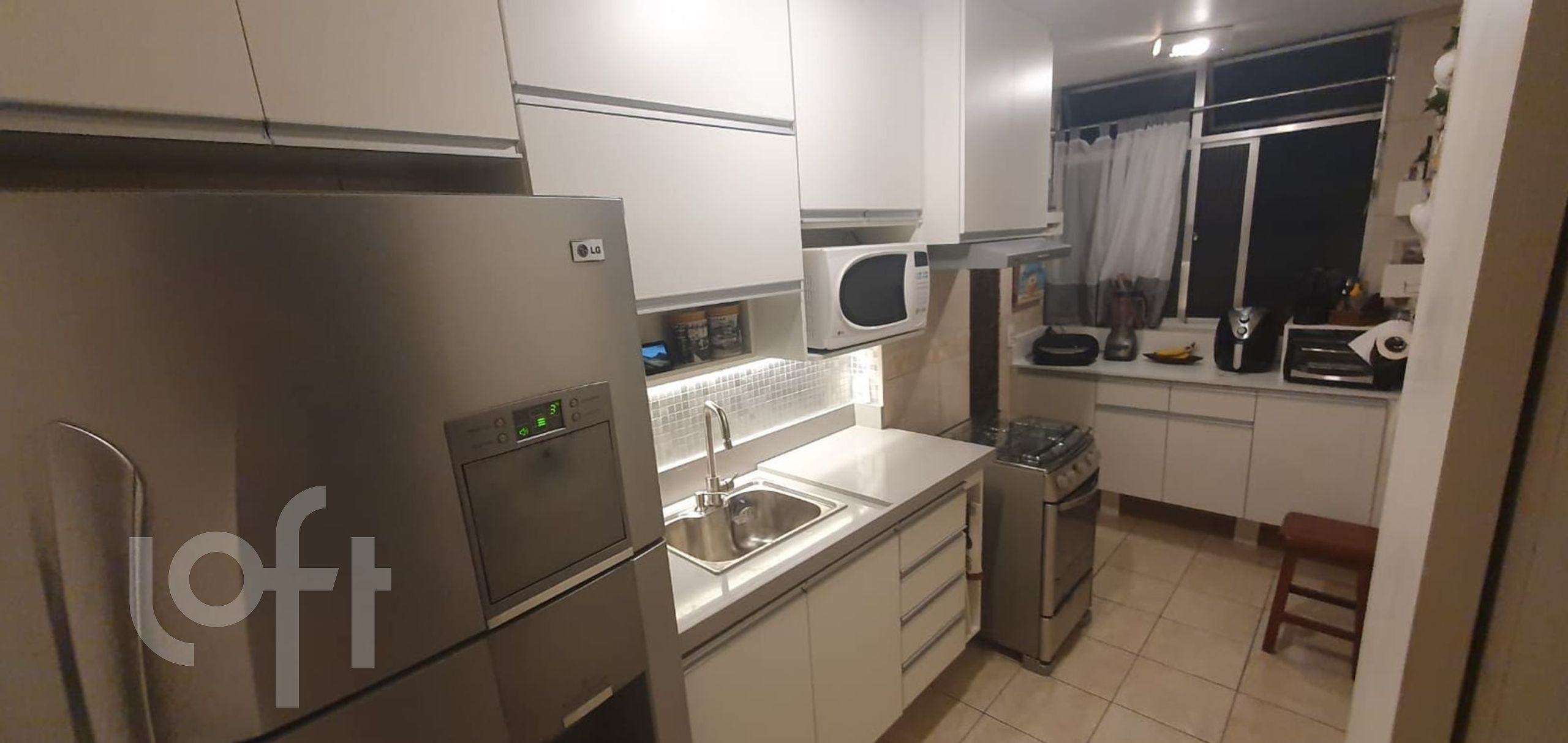 Apartamento à venda com 3 quartos, 192m² - Foto 19