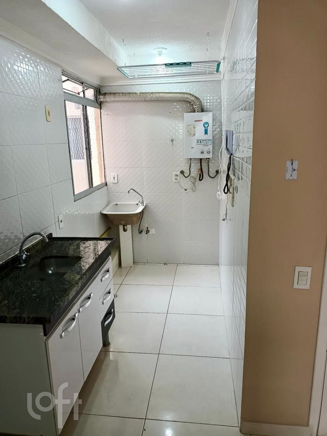 Apartamento à venda com 2 quartos, 39m² - Foto 3