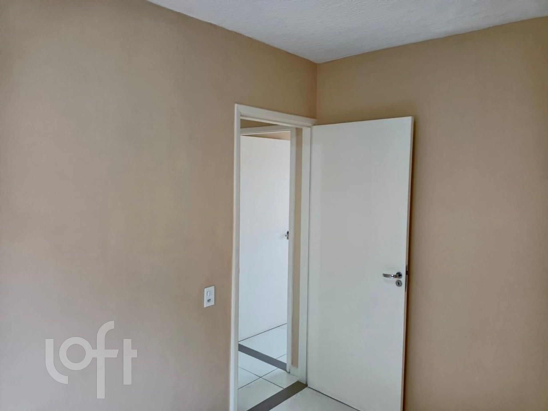 Apartamento à venda com 2 quartos, 39m² - Foto 12