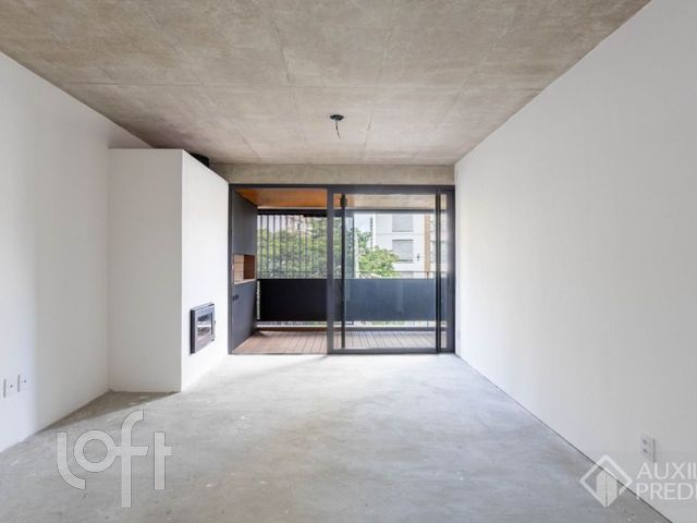 Apartamento com 90m², 2 dormitórios, 1 suíte, 2 vagas, Rio Branco em Porto Alegre