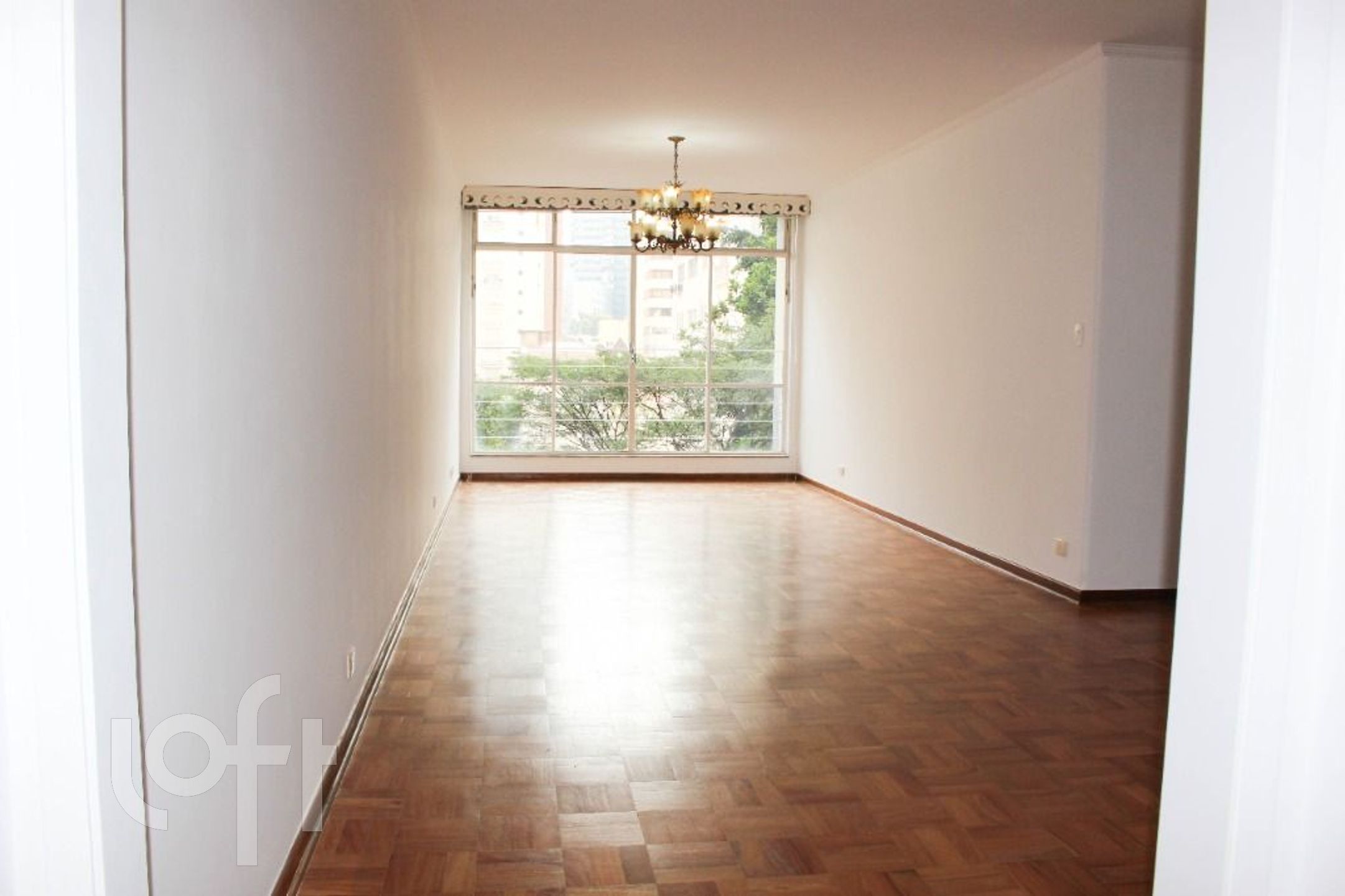 Apartamento à venda com 3 quartos, 156m² - Foto 4