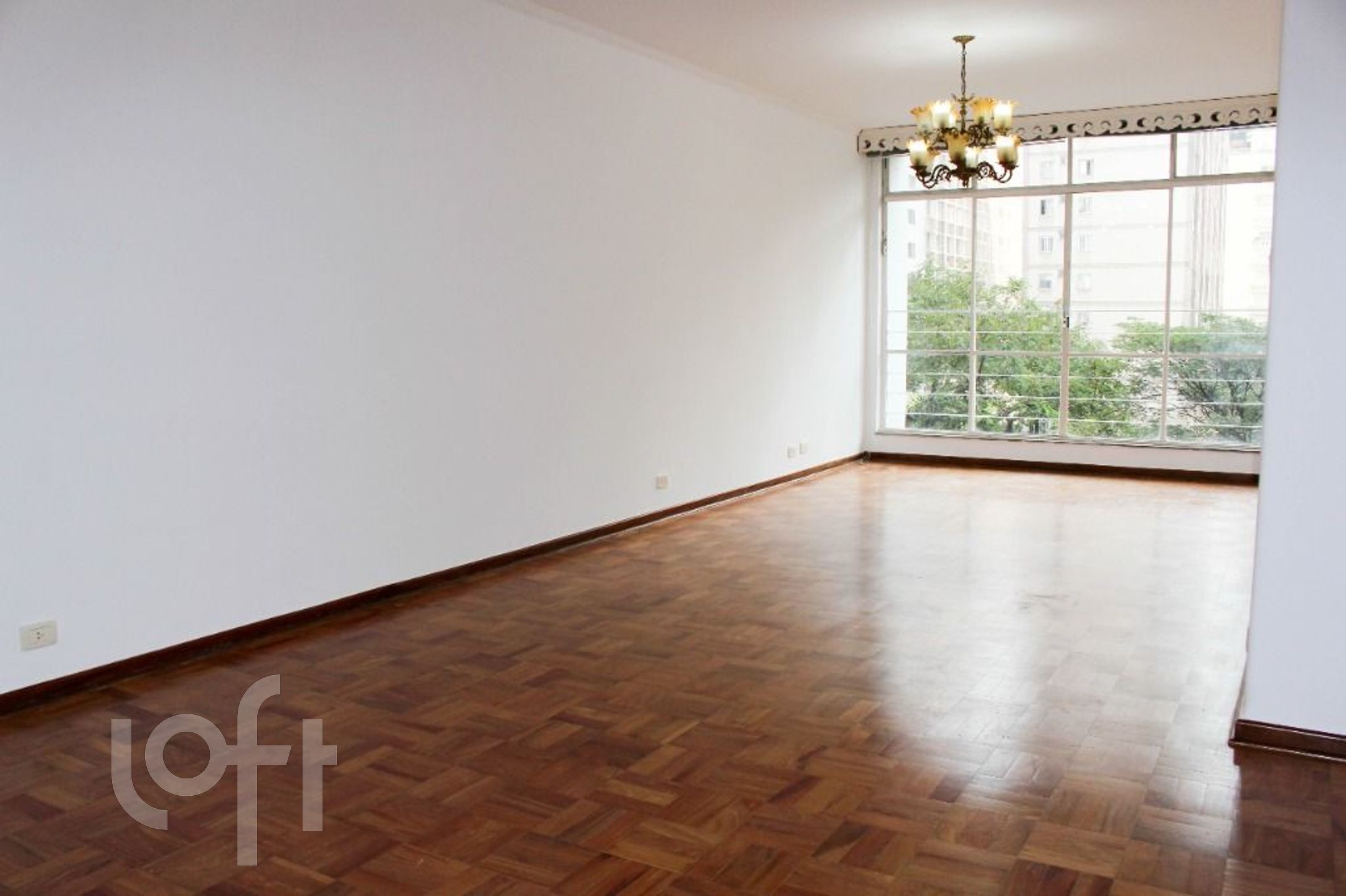 Apartamento à venda com 3 quartos, 156m² - Foto 1