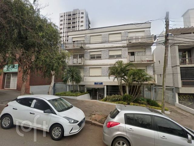 Apartamento com 99m², 3 dormitórios, 1 vaga, Petrópolis em Porto Alegre