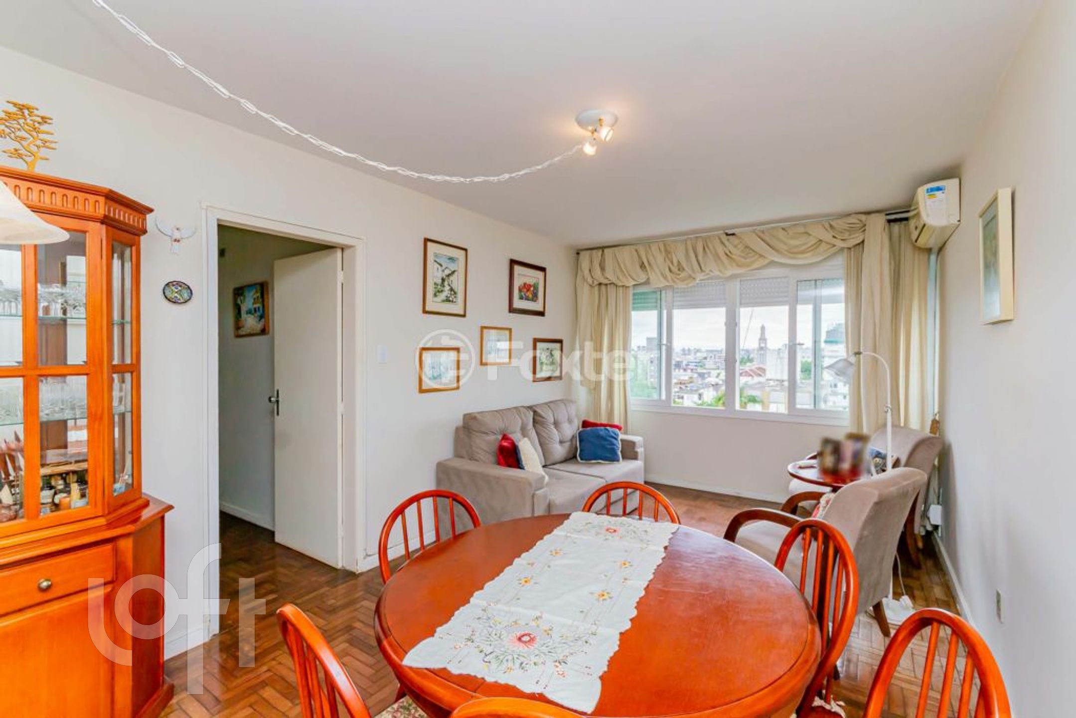 Apartamento com 99m², 3 dormitórios, 1 vaga, Petrópolis em Porto Alegre