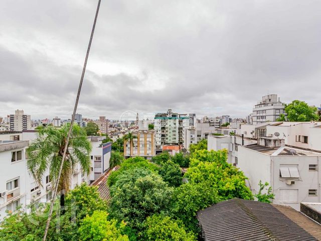 Apartamento com 99m², 3 dormitórios, 1 vaga, Petrópolis em Porto Alegre