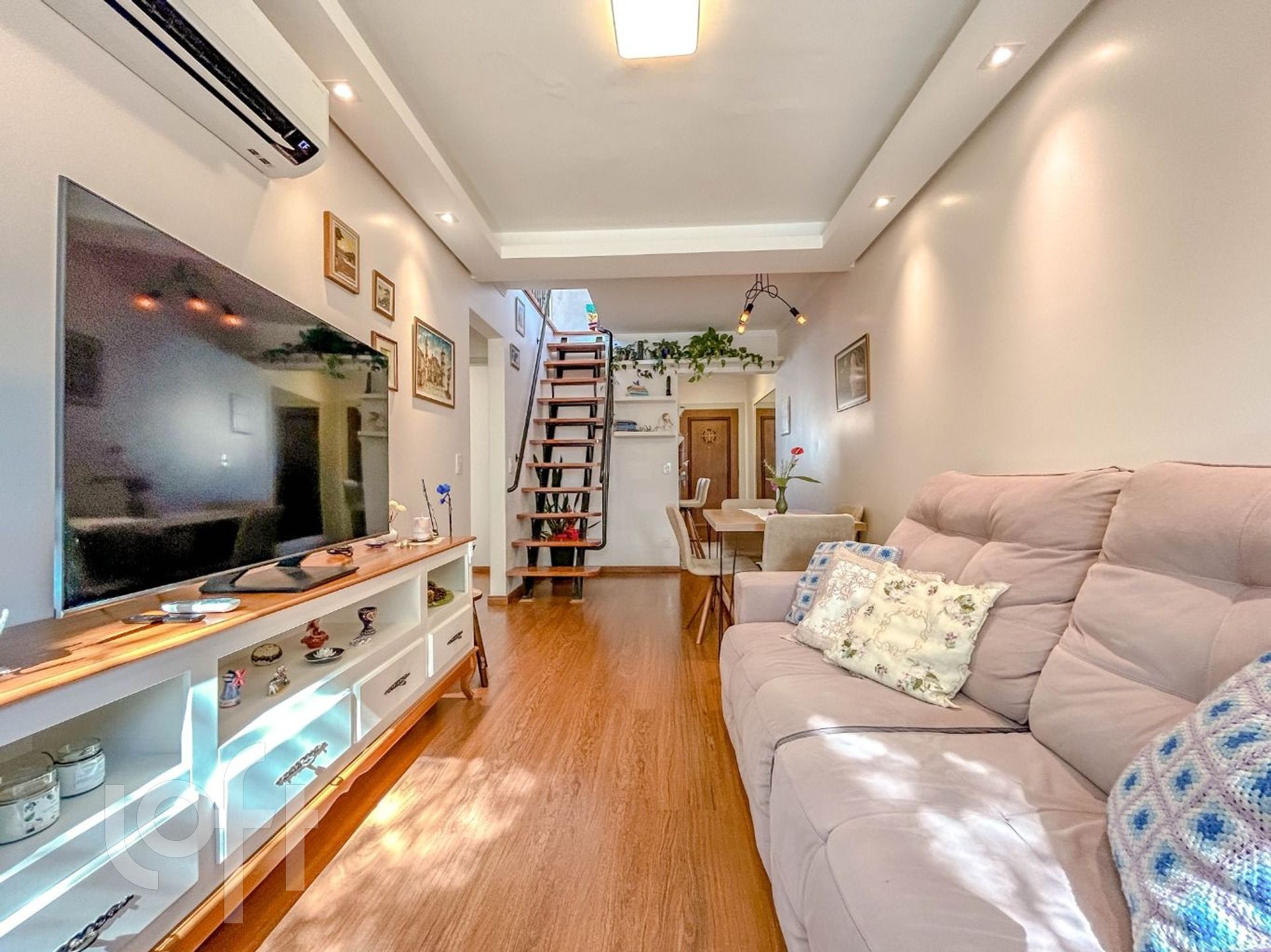 Apartamento com 96m², 2 dormitórios, Bom Fim em Porto Alegre