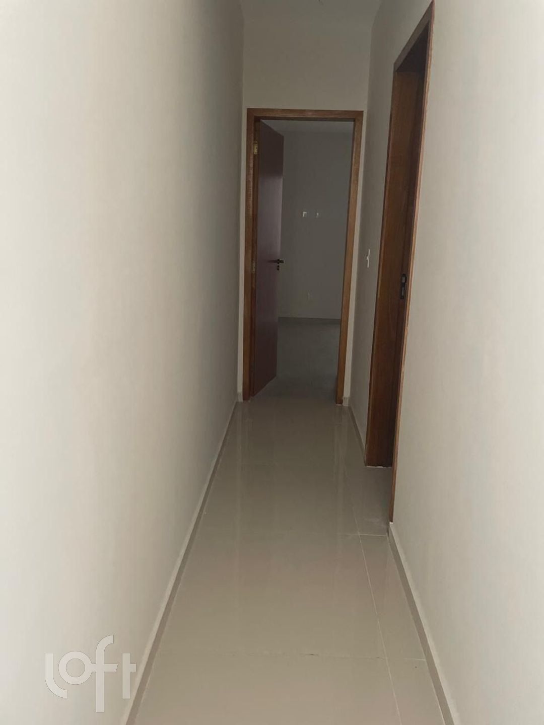 Apartamento à venda com 2 quartos, 66m² - Foto 3