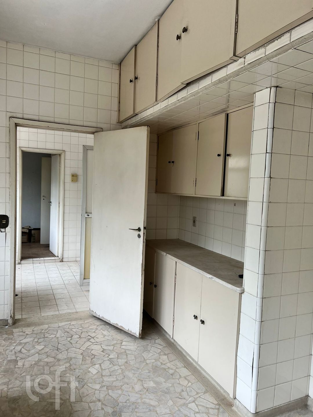 Apartamento à venda com 3 quartos, 220m² - Foto 8