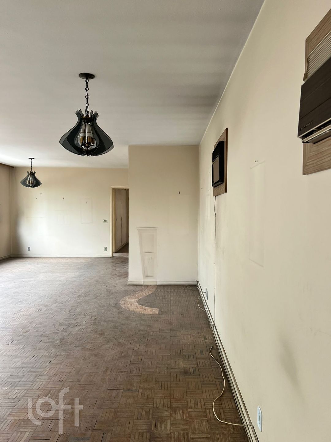 Apartamento à venda com 3 quartos, 220m² - Foto 3