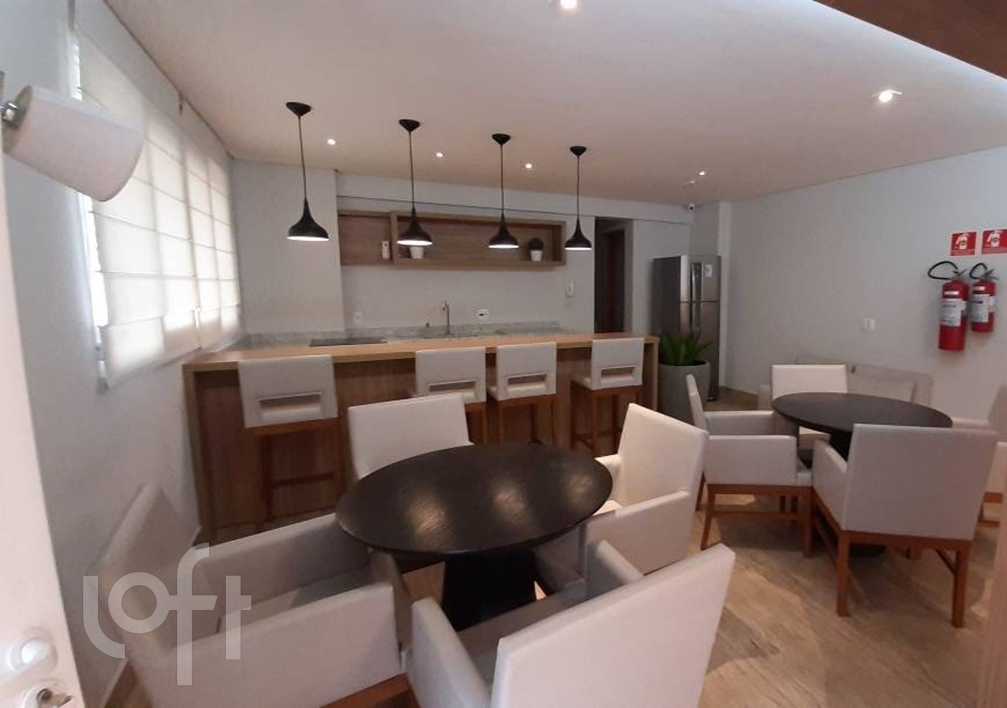 Apartamento à venda com 3 quartos, 105m² - Foto 11