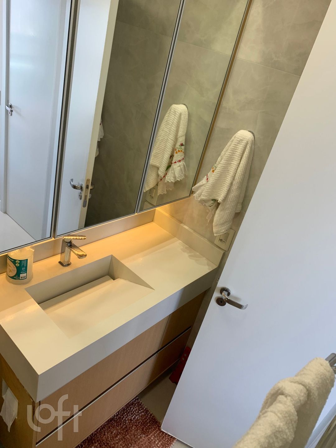 Apartamento à venda com 2 quartos, 70m² - Foto 19