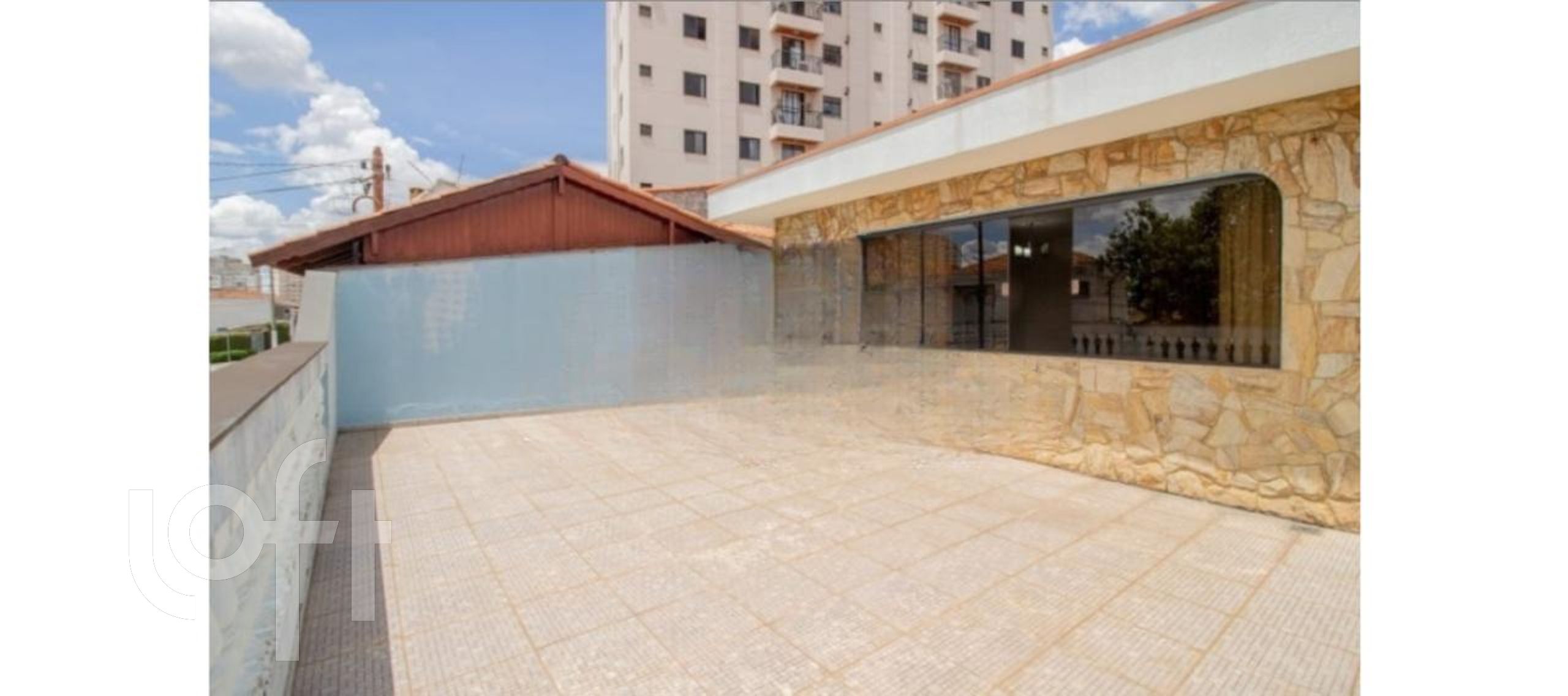 Casa à venda com 3 quartos, 356m² - Foto 2