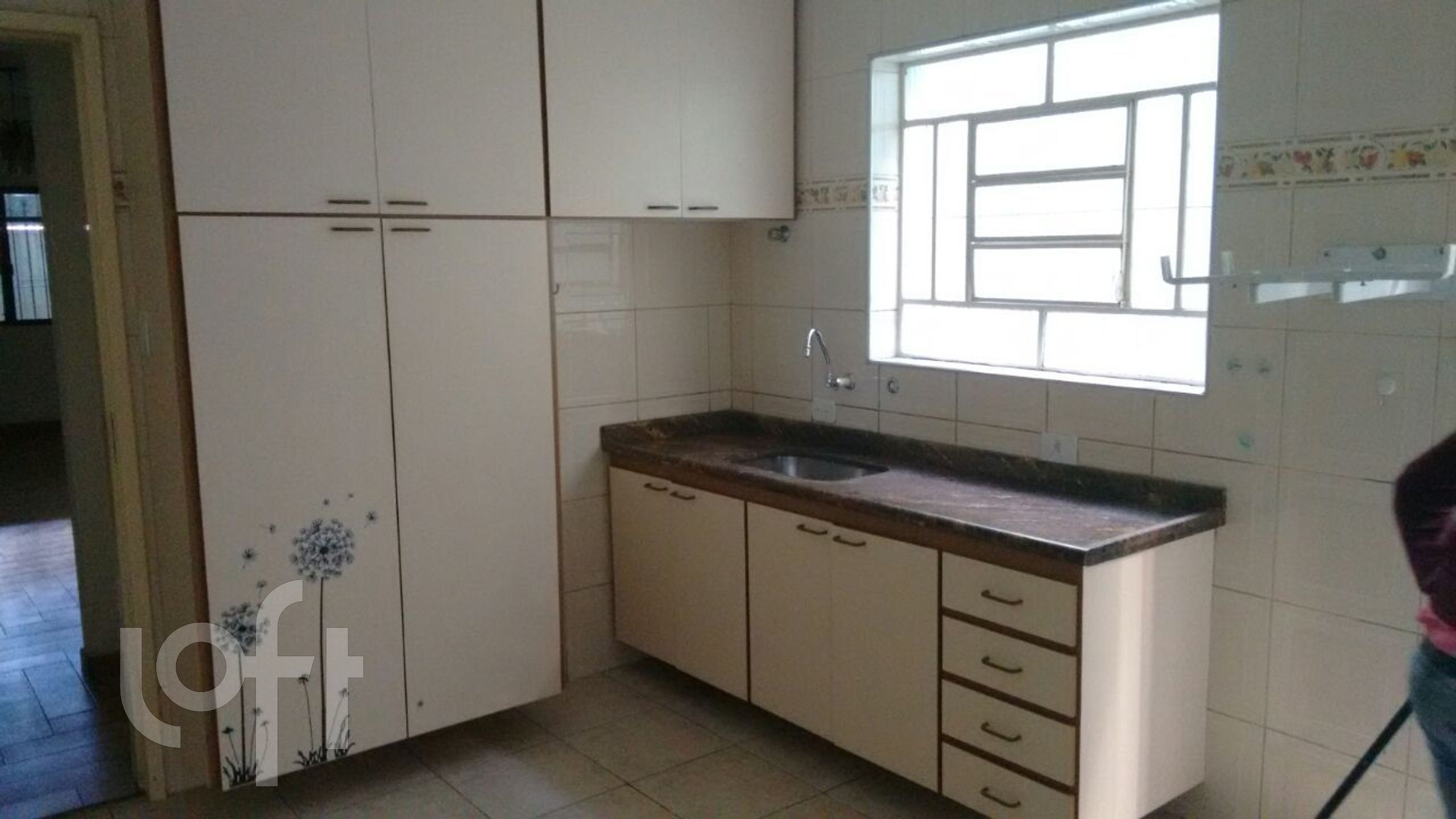 Casa à venda com 5 quartos, 215m² - Foto 6