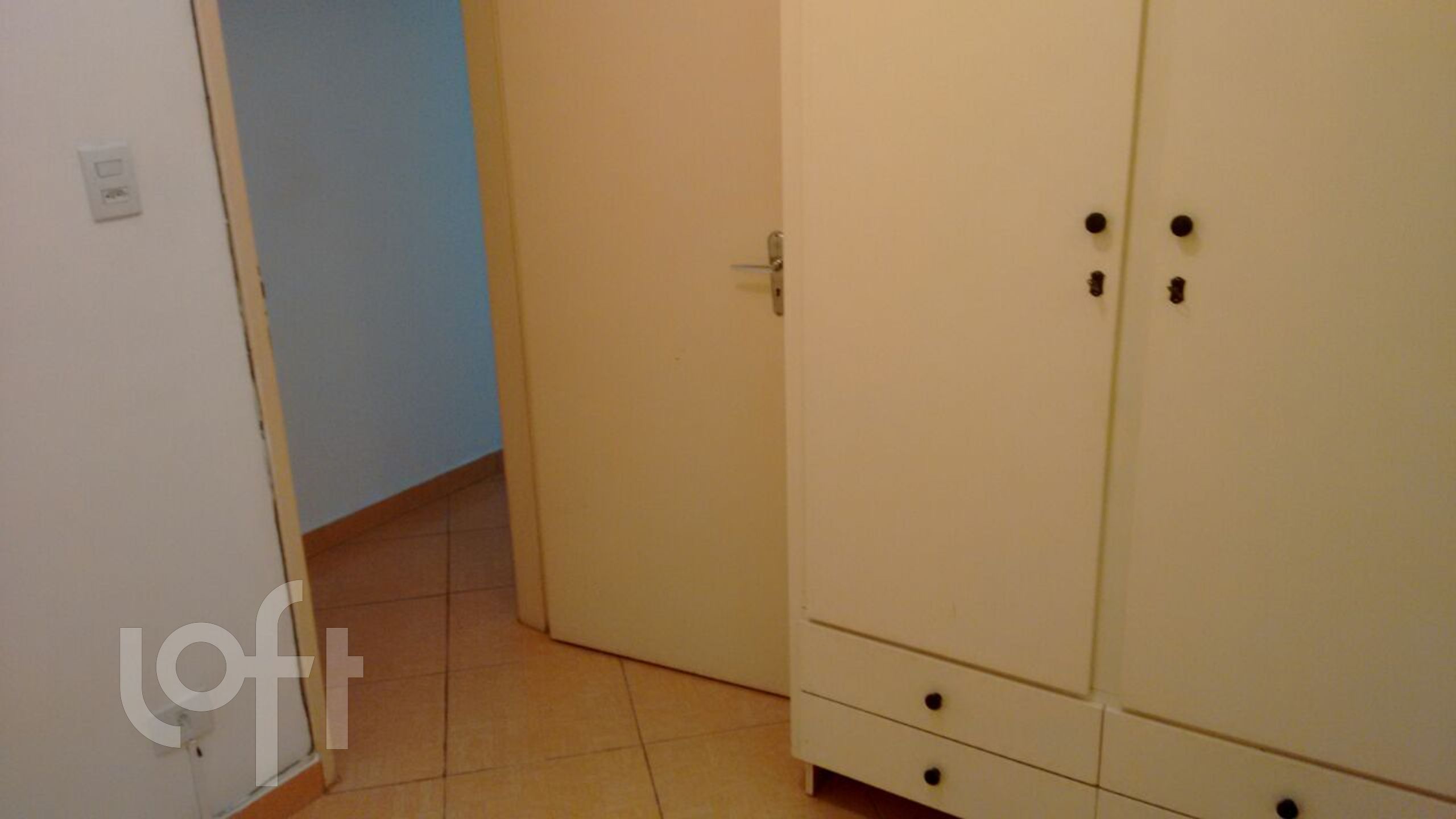 Casa à venda com 5 quartos, 215m² - Foto 13