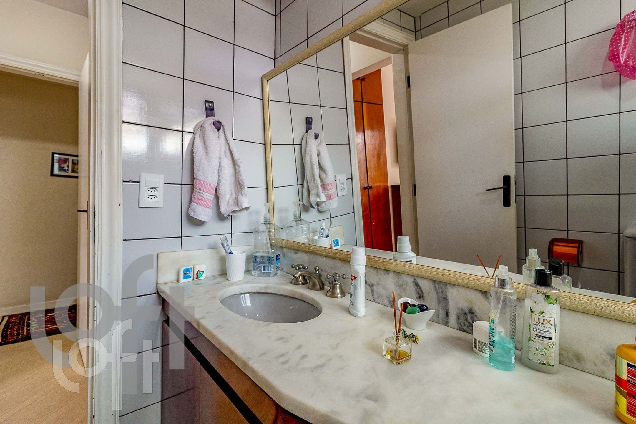 Apartamento à venda com 4 quartos, 145m² - Foto 4