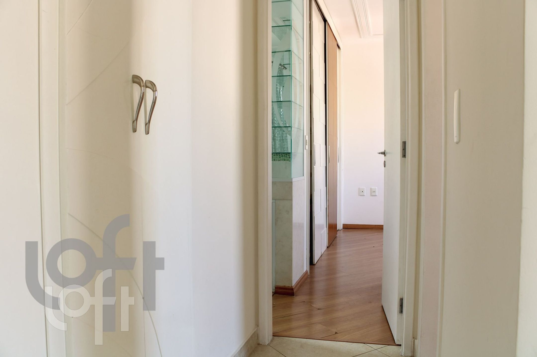 Apartamento à venda com 2 quartos, 81m² - Foto 33