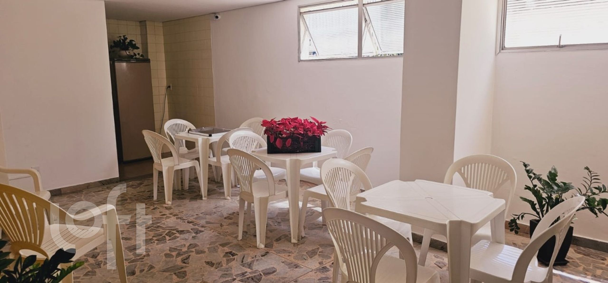 Apartamento à venda com 2 quartos, 80m² - Foto 16