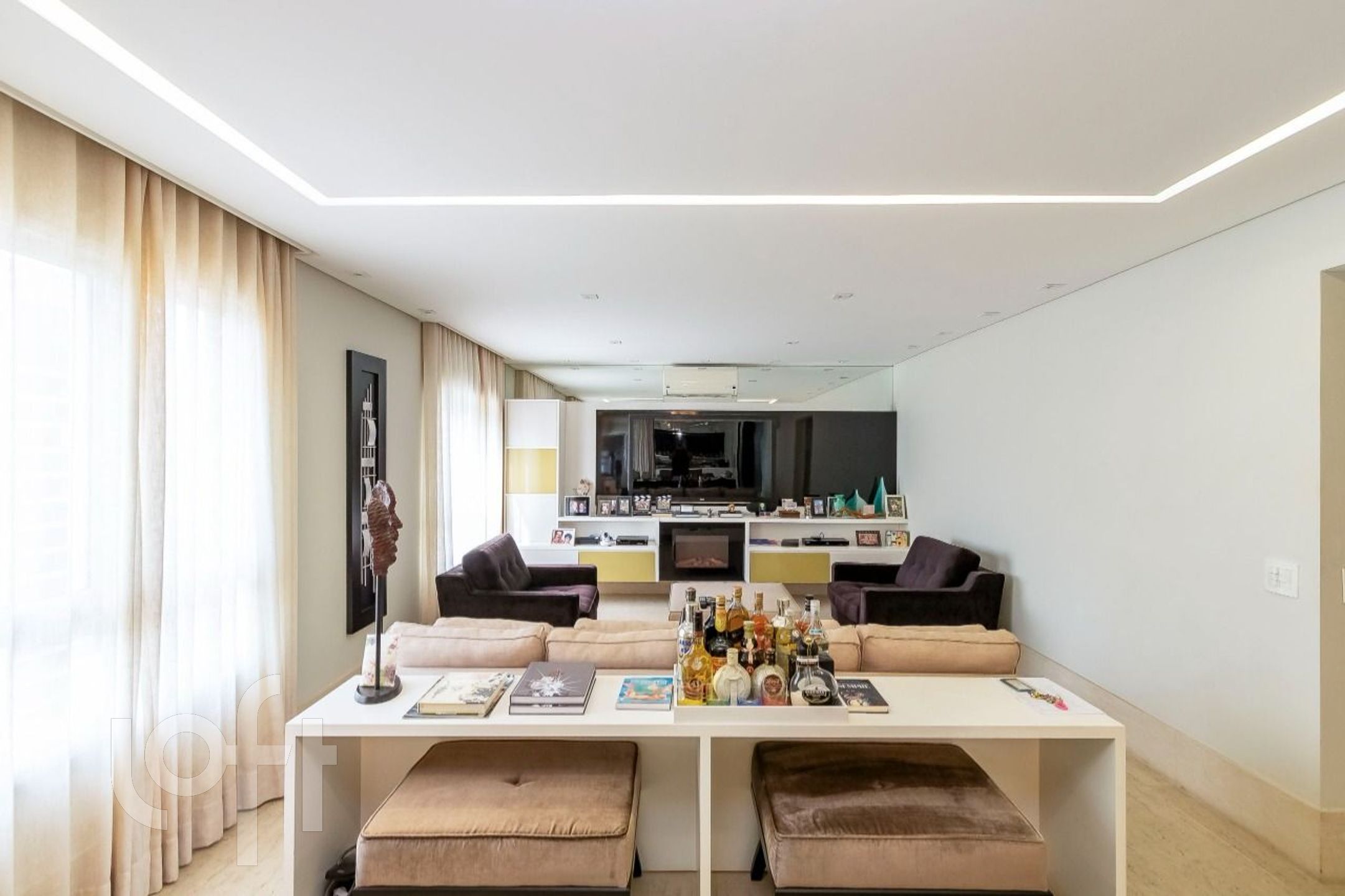 Apartamento à venda com 3 quartos, 210m² - Foto 8