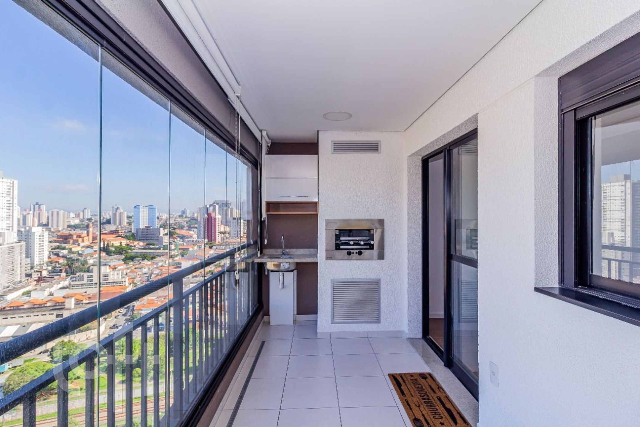 Apartamento à venda com 2 quartos, 61m² - Foto 6