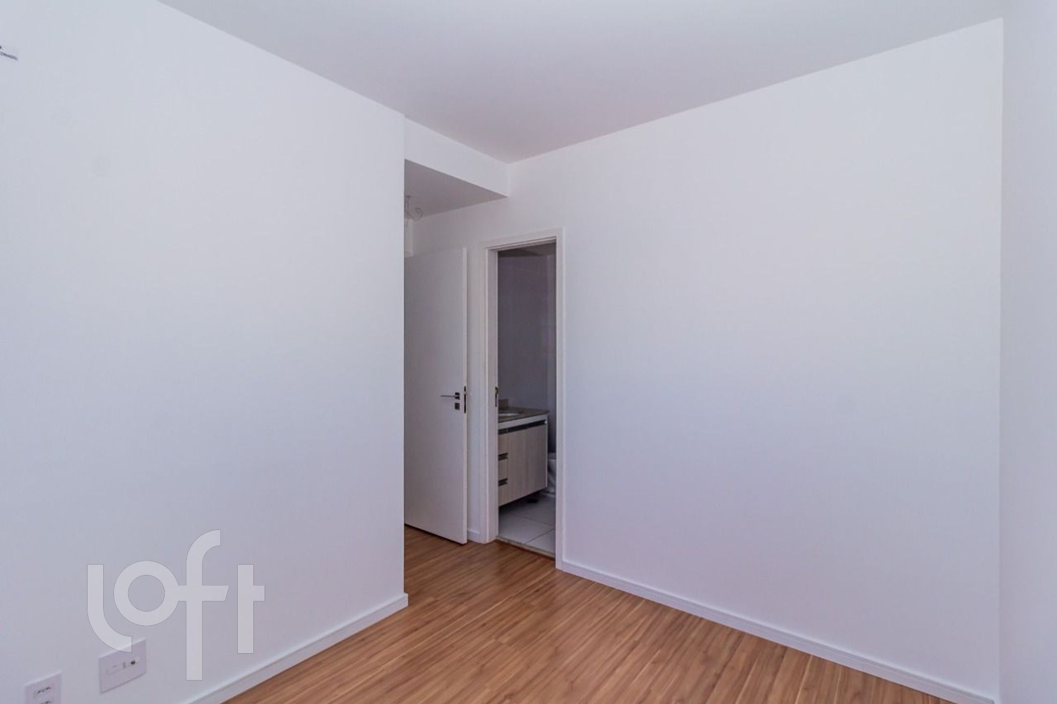 Apartamento à venda com 2 quartos, 61m² - Foto 17