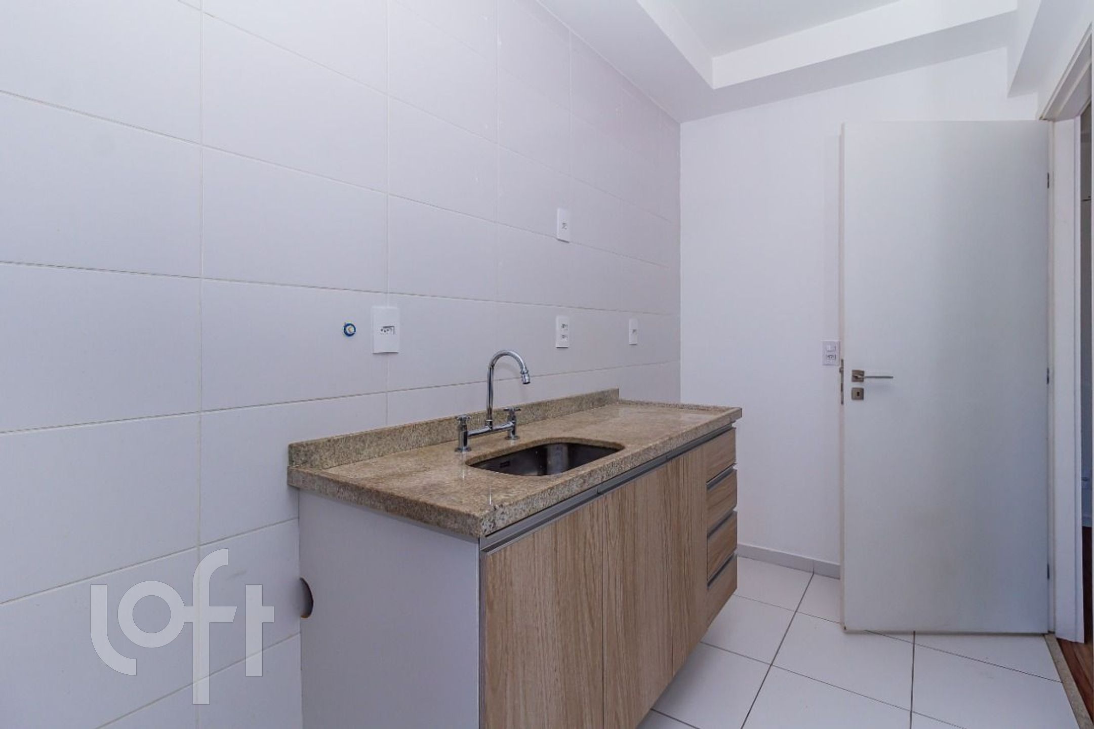 Apartamento à venda com 2 quartos, 61m² - Foto 11