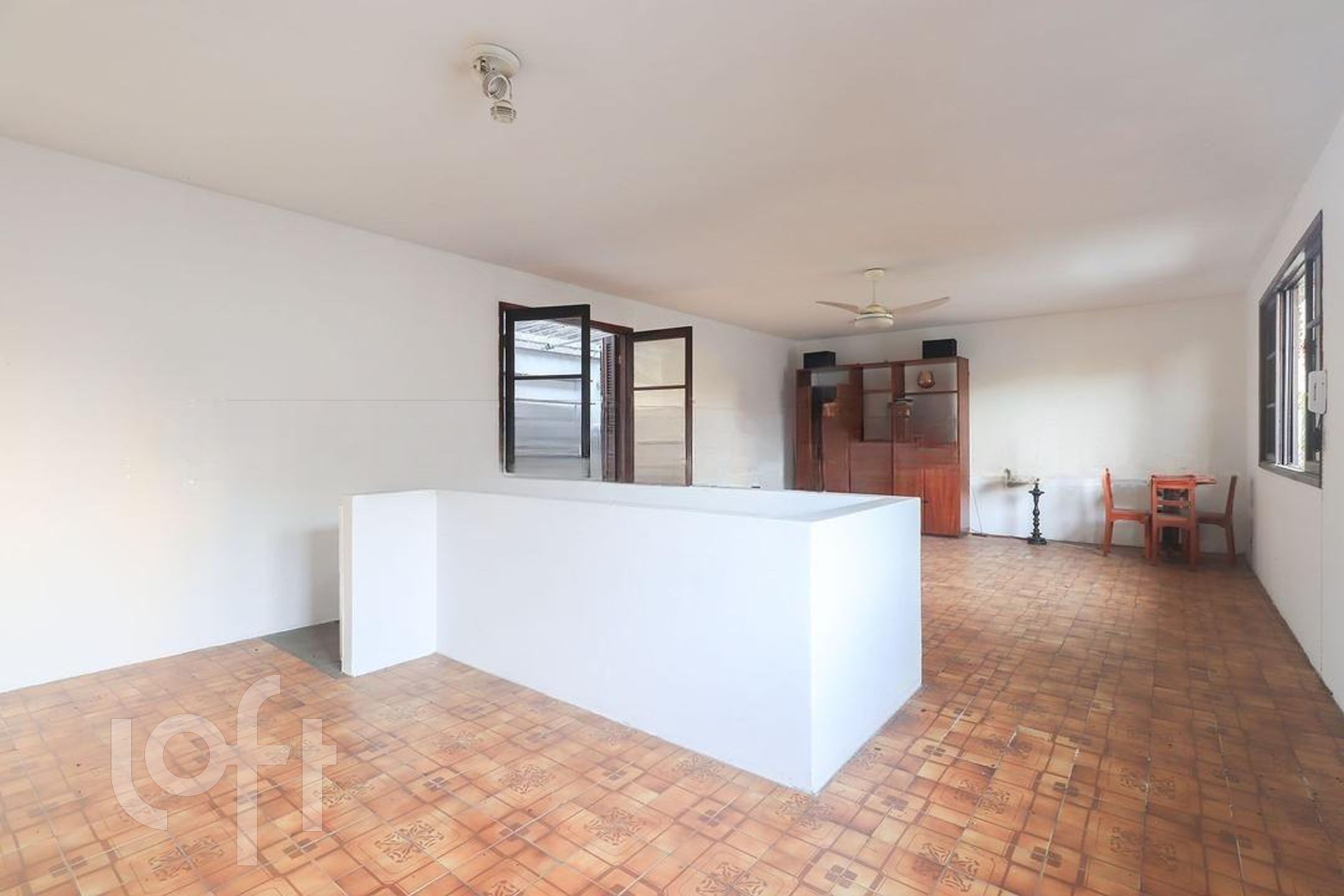 Casa à venda com 4 quartos, 300m² - Foto 13