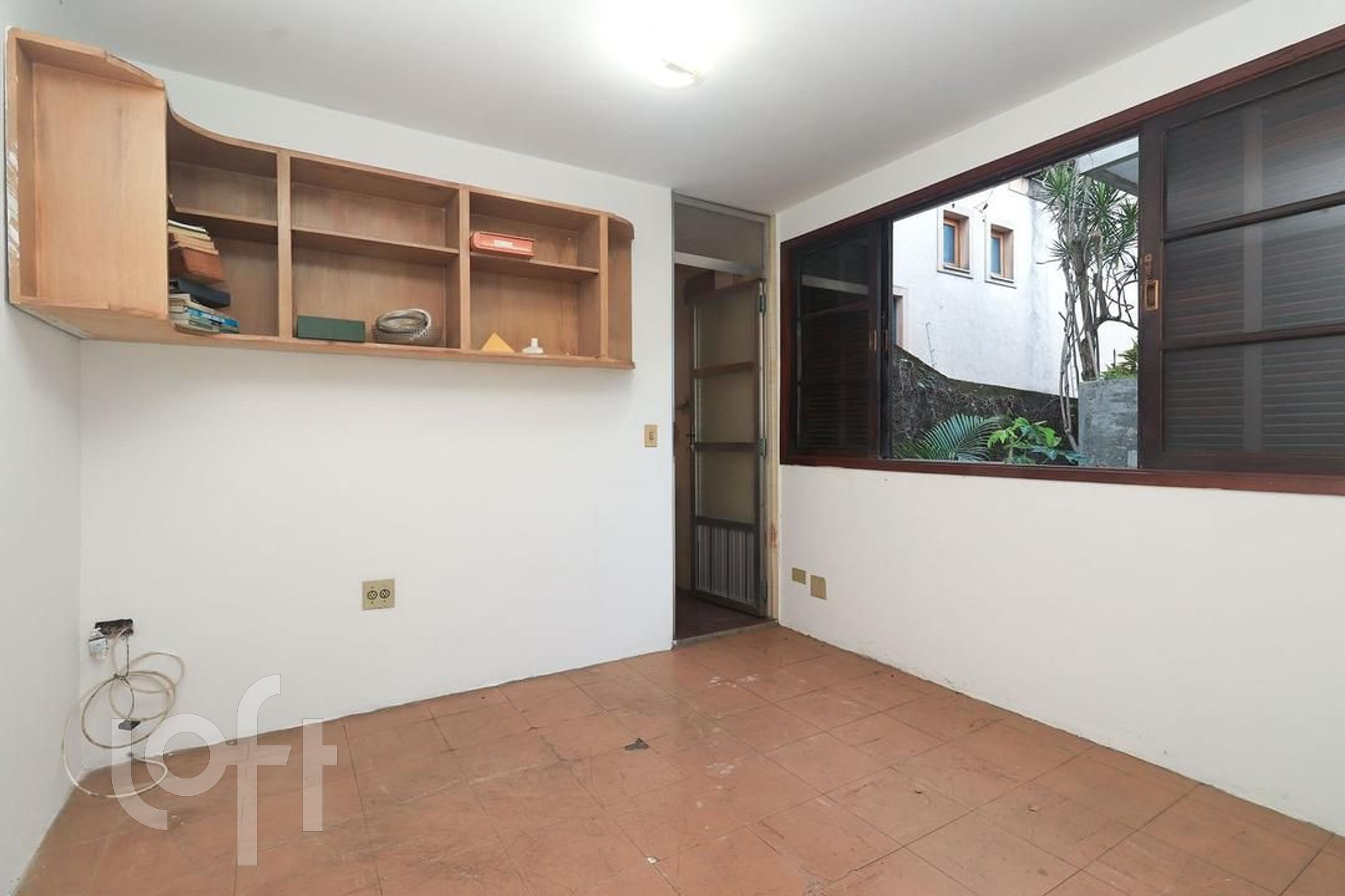 Casa à venda com 4 quartos, 300m² - Foto 41