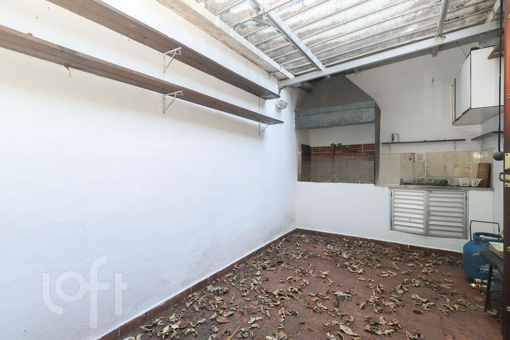 Casa à venda com 4 quartos, 300m² - Foto 47