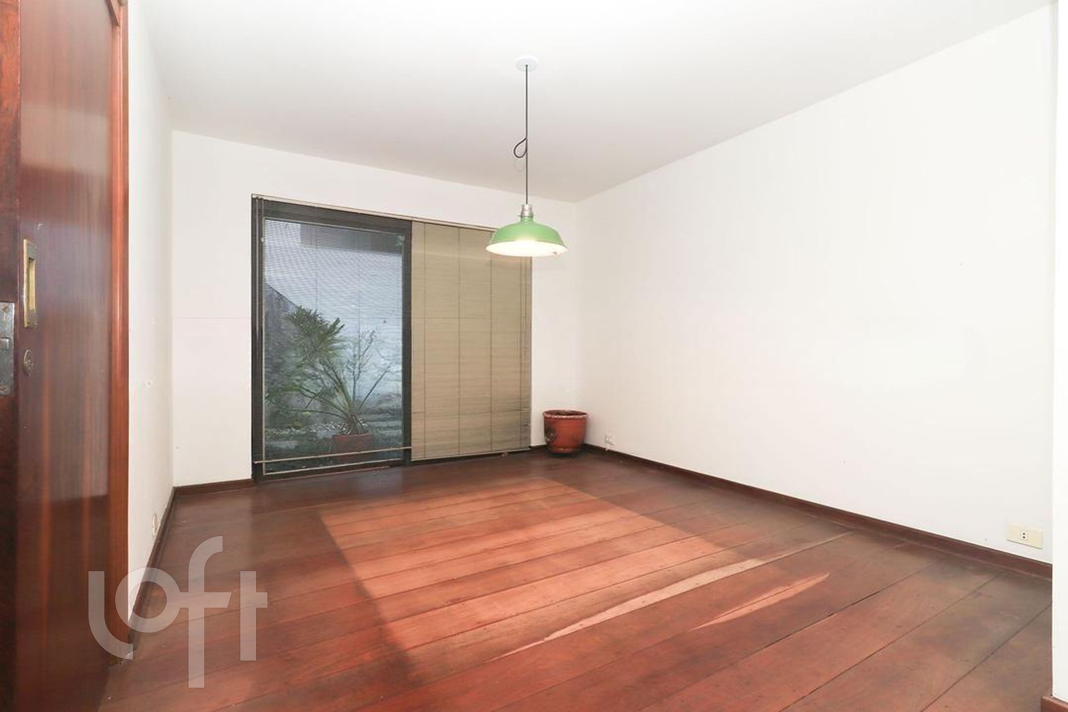 Casa à venda com 4 quartos, 300m² - Foto 10