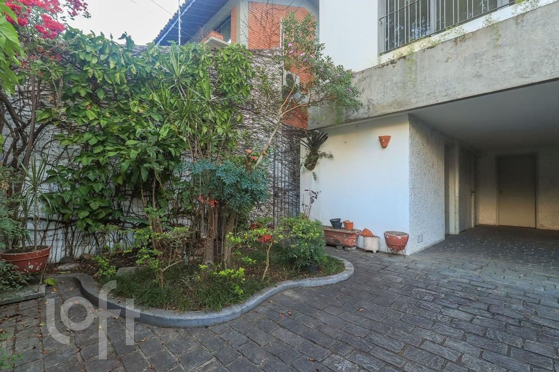 Casa à venda com 4 quartos, 300m² - Foto 51