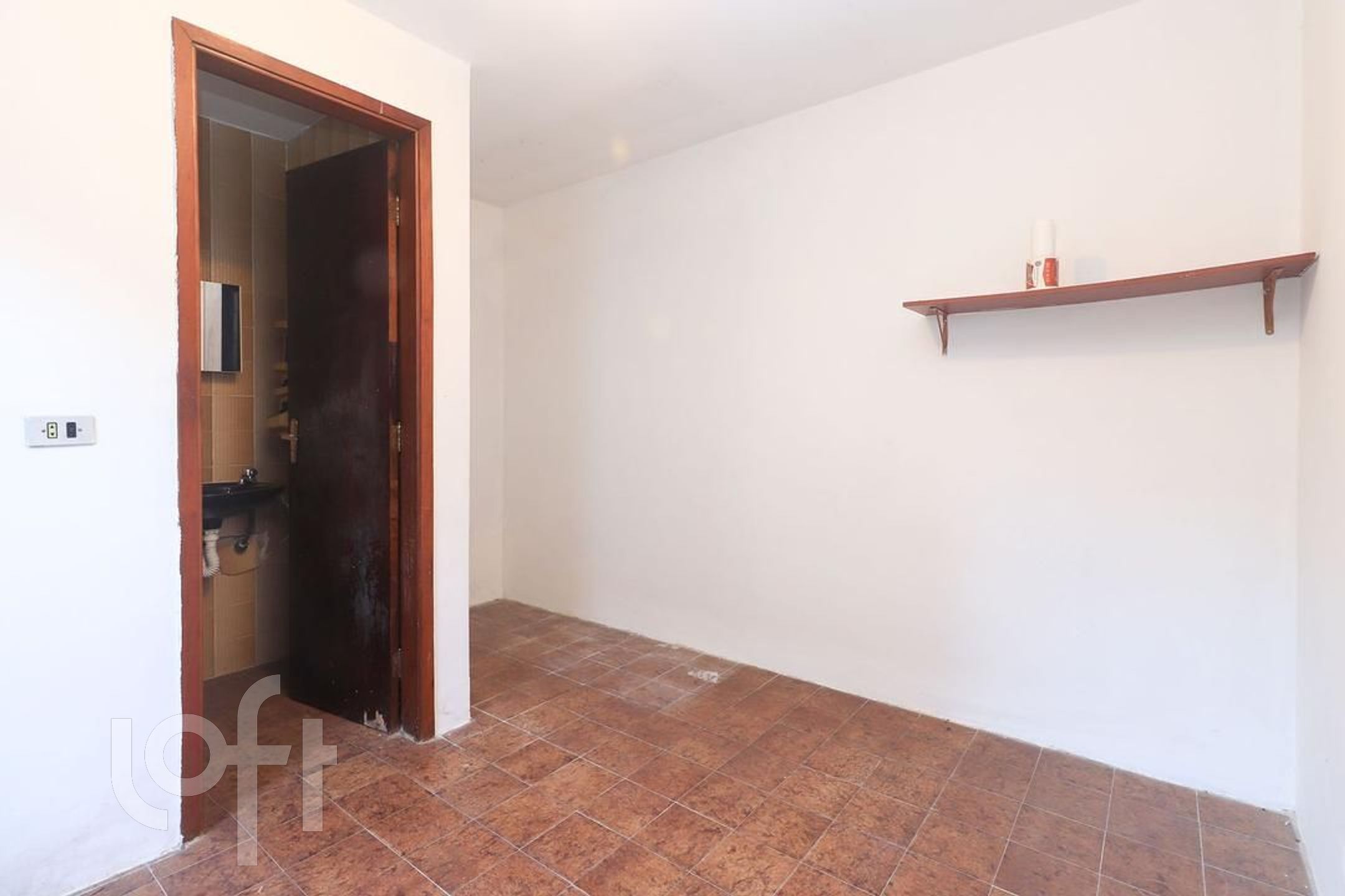 Casa à venda com 4 quartos, 300m² - Foto 37