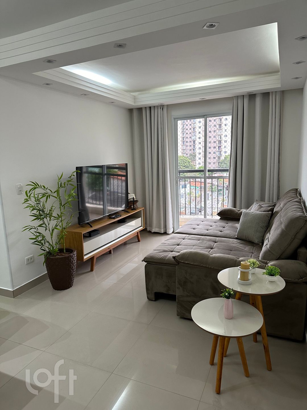 Apartamento à venda com 3 quartos, 66m² - Foto 1