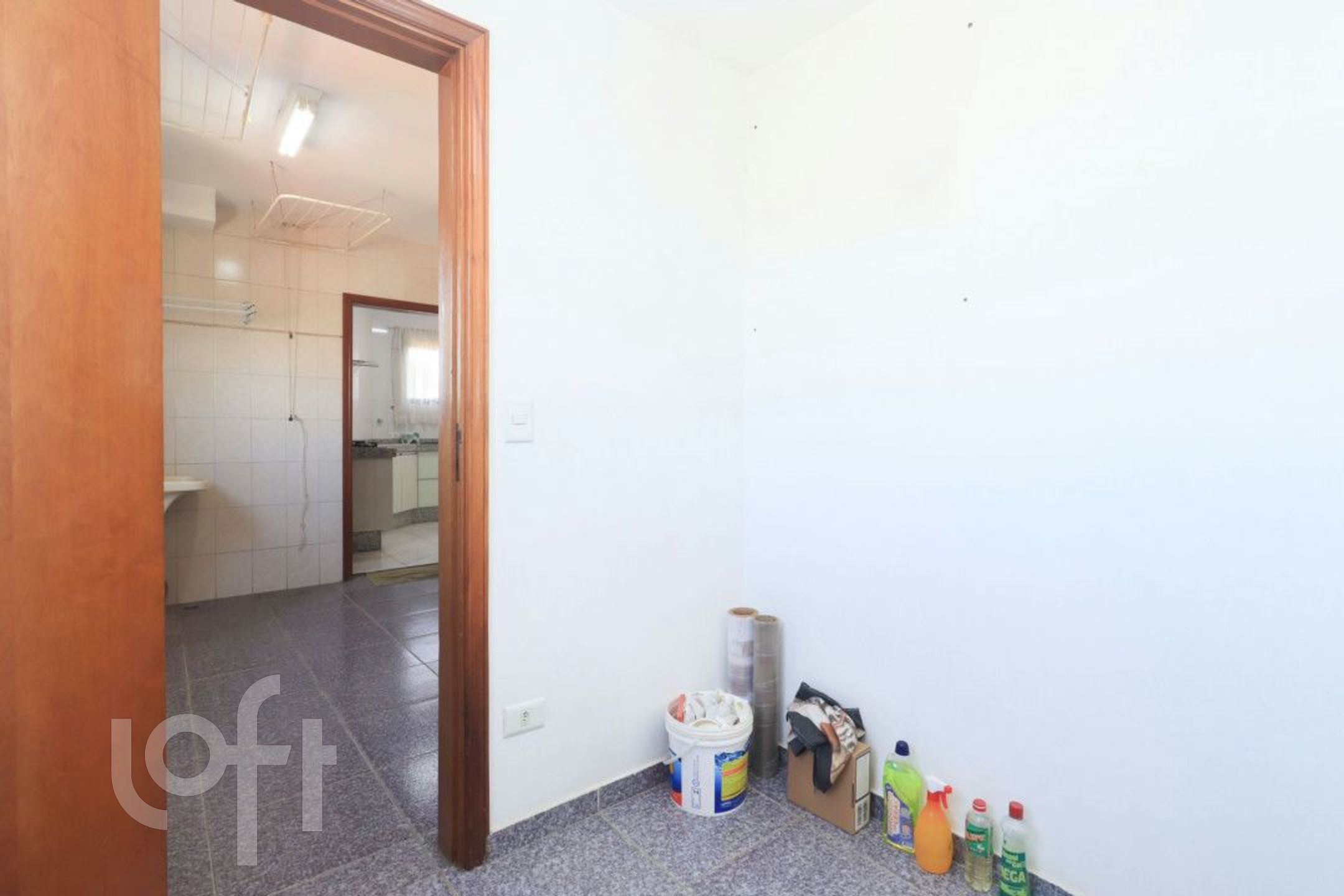 Apartamento à venda com 3 quartos, 140m² - Foto 21