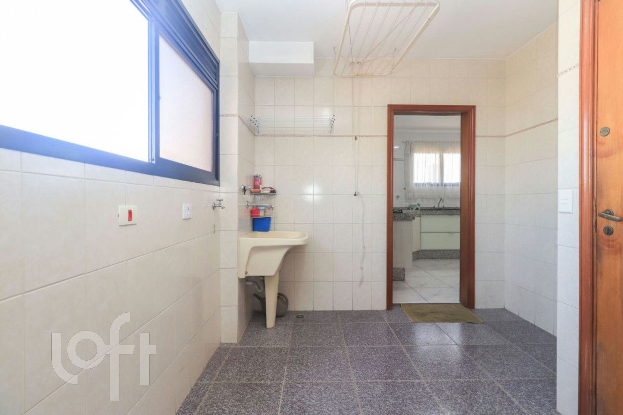 Apartamento à venda com 3 quartos, 140m² - Foto 16