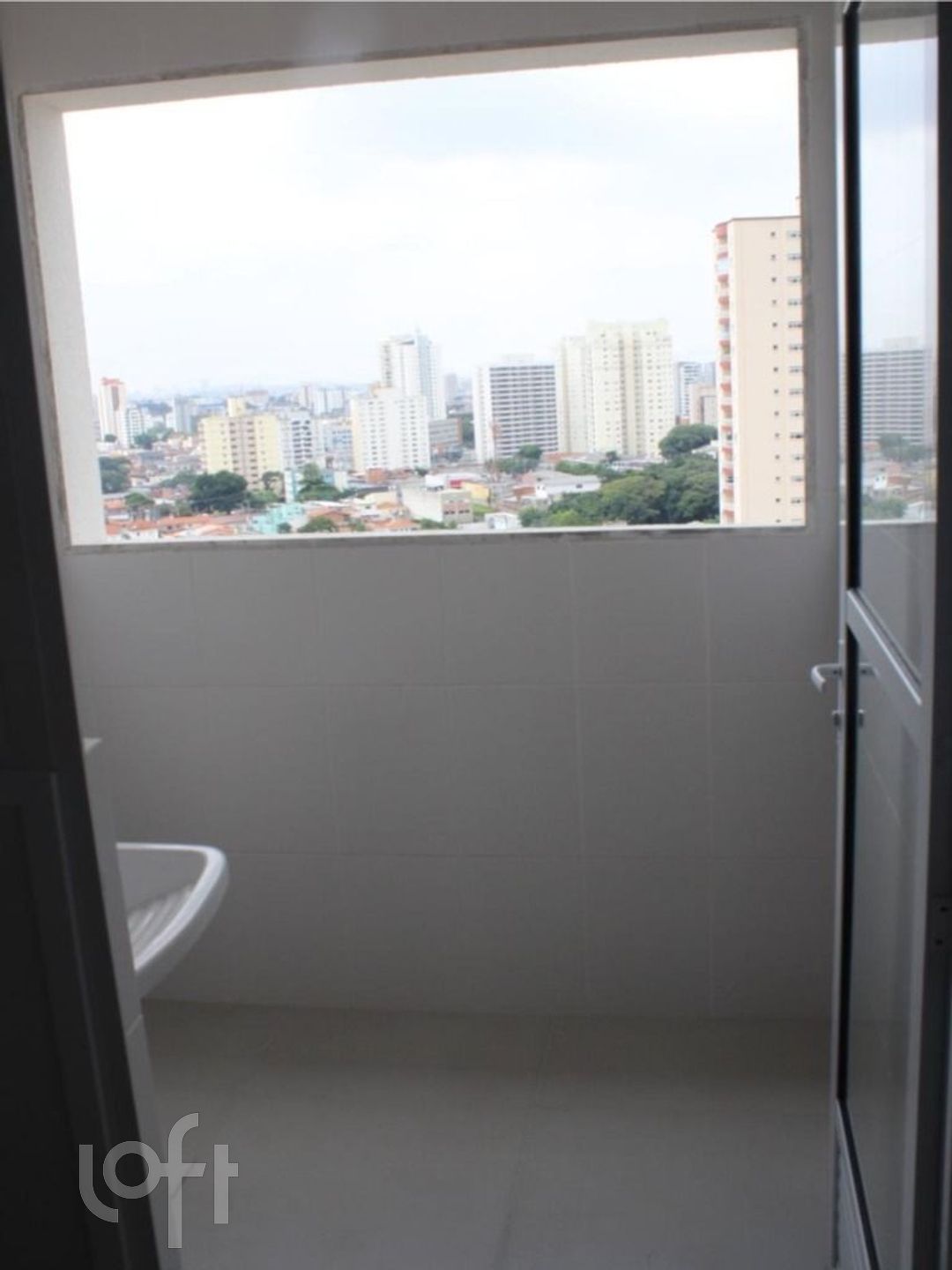 Apartamento à venda com 2 quartos, 62m² - Foto 17