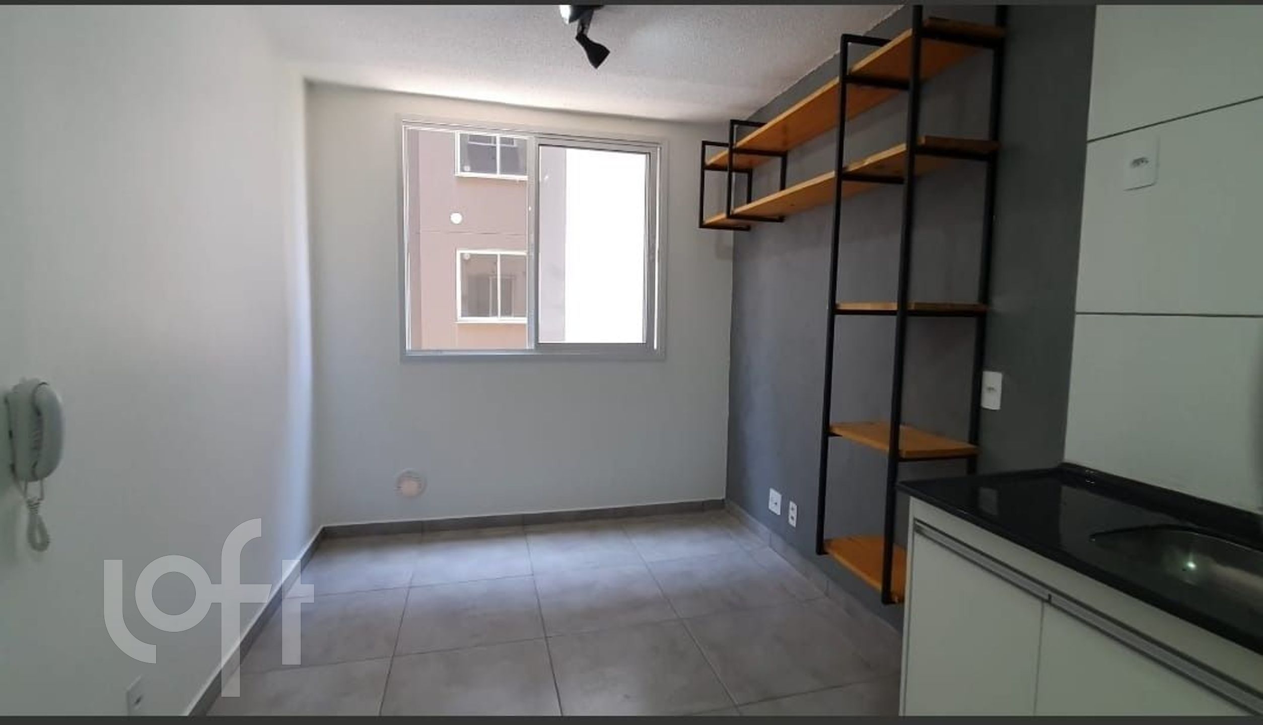 Apartamento à venda em Cambuci com 24 m², 1 quarto