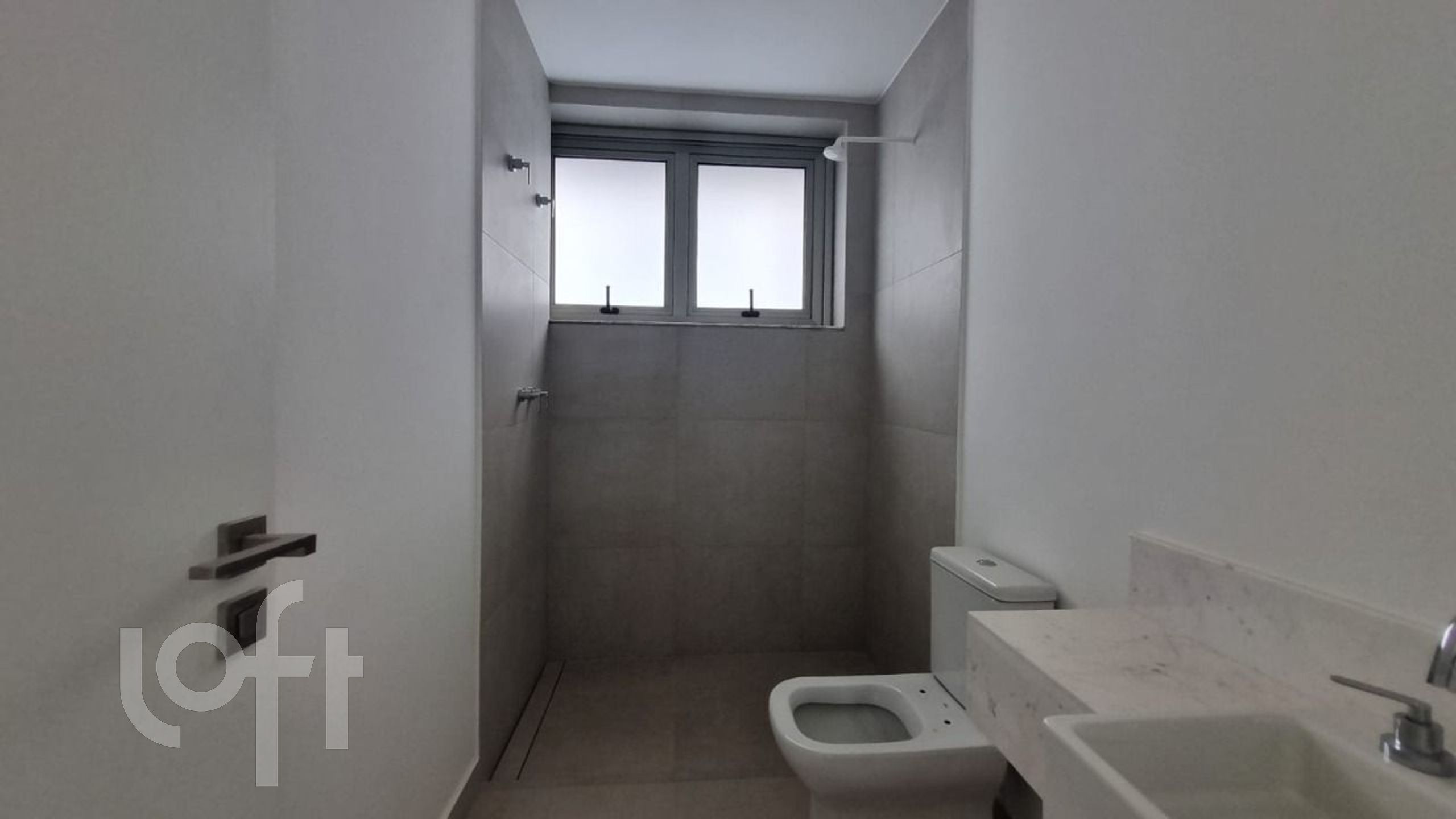 Apartamento à venda com 4 quartos, 335m² - Foto 15