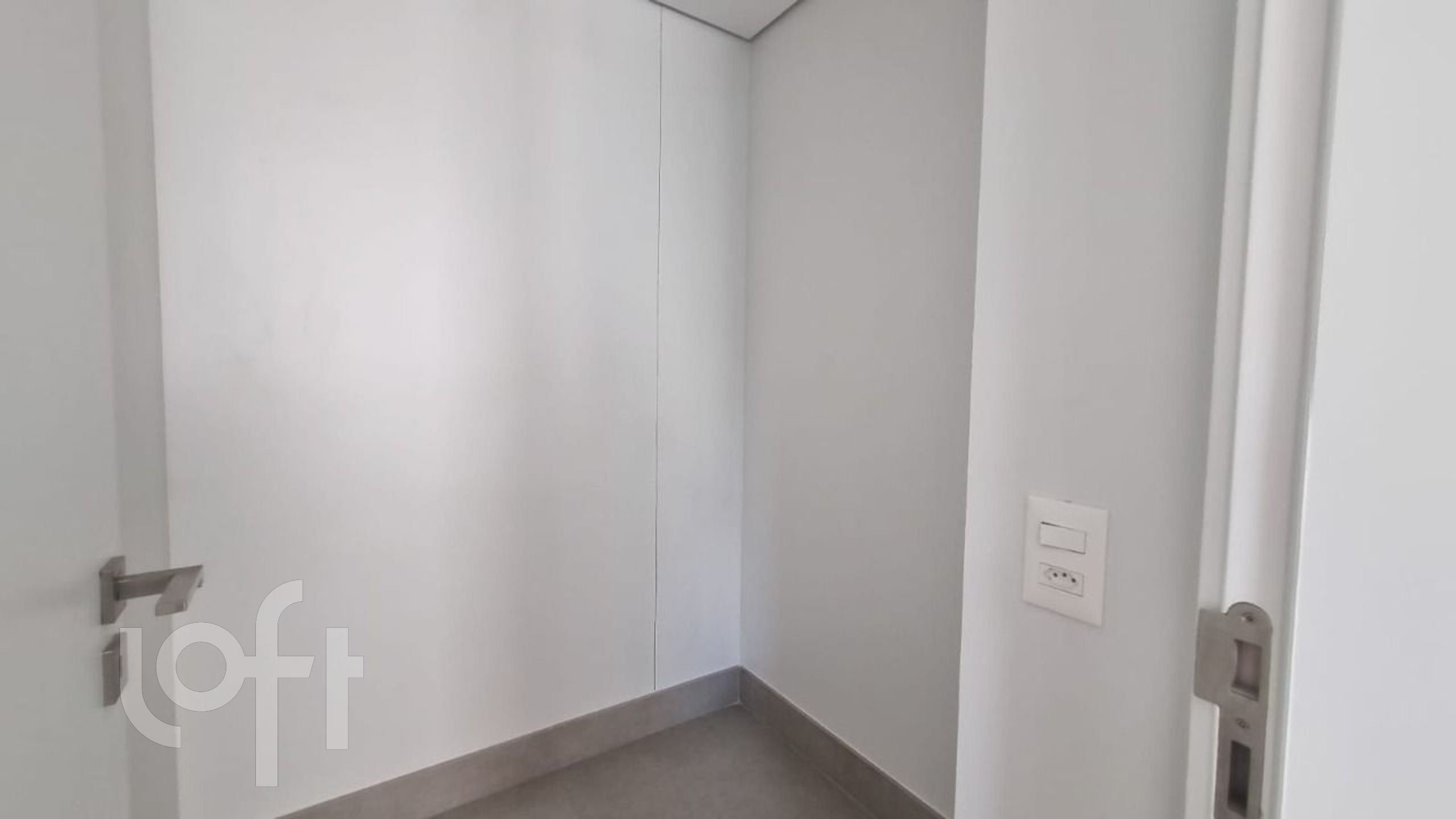 Apartamento à venda com 4 quartos, 335m² - Foto 37