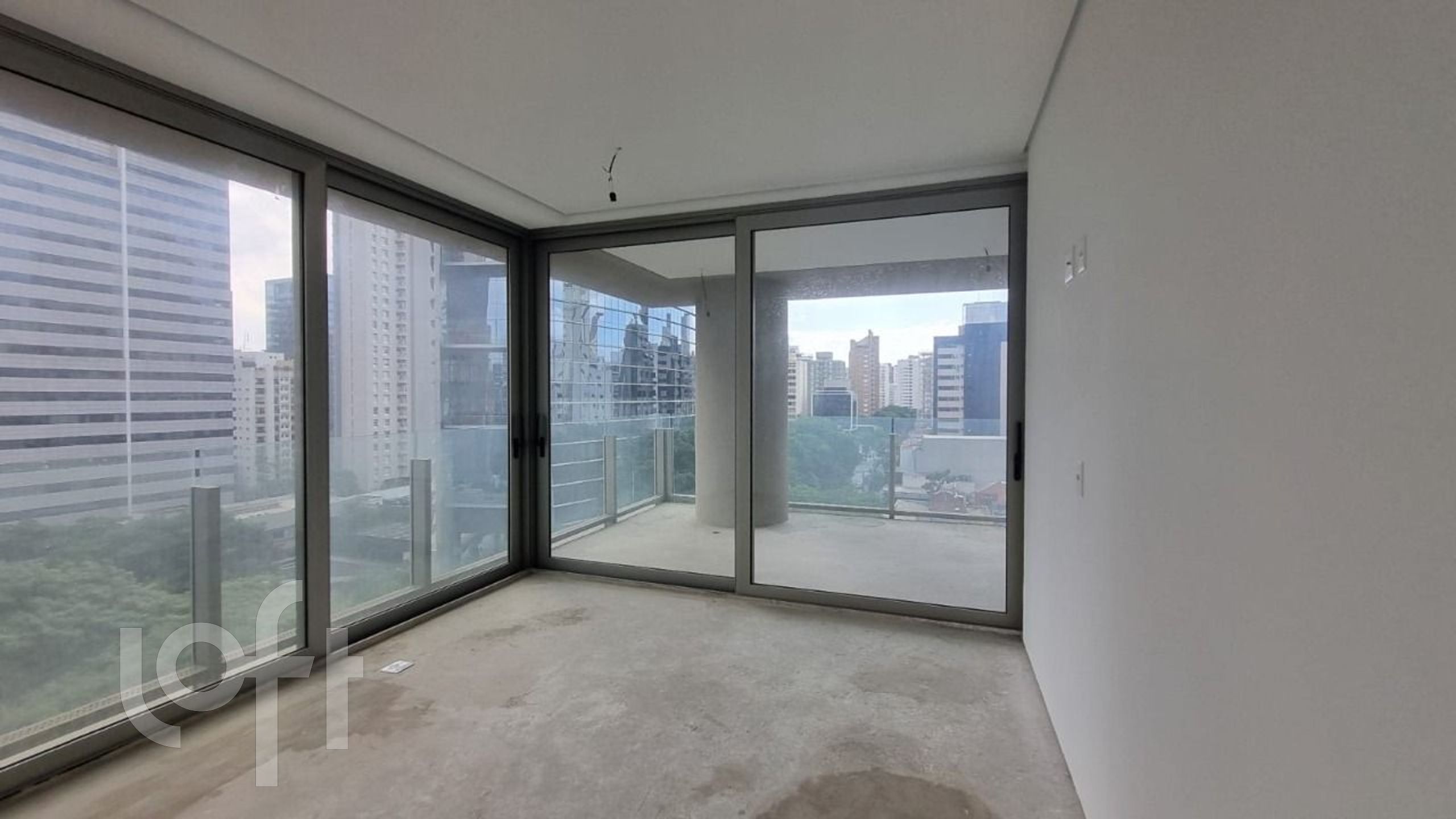 Apartamento à venda com 4 quartos, 335m² - Foto 18