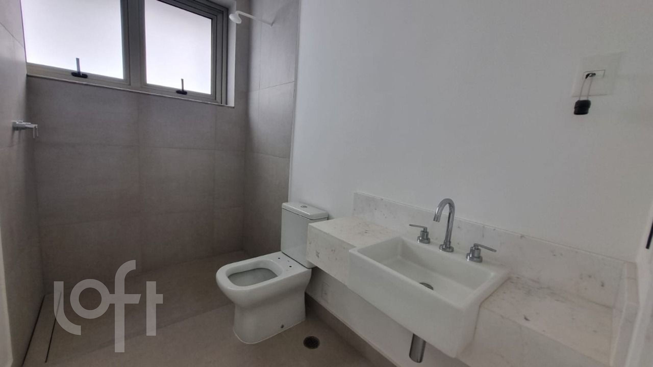 Apartamento à venda com 4 quartos, 335m² - Foto 13