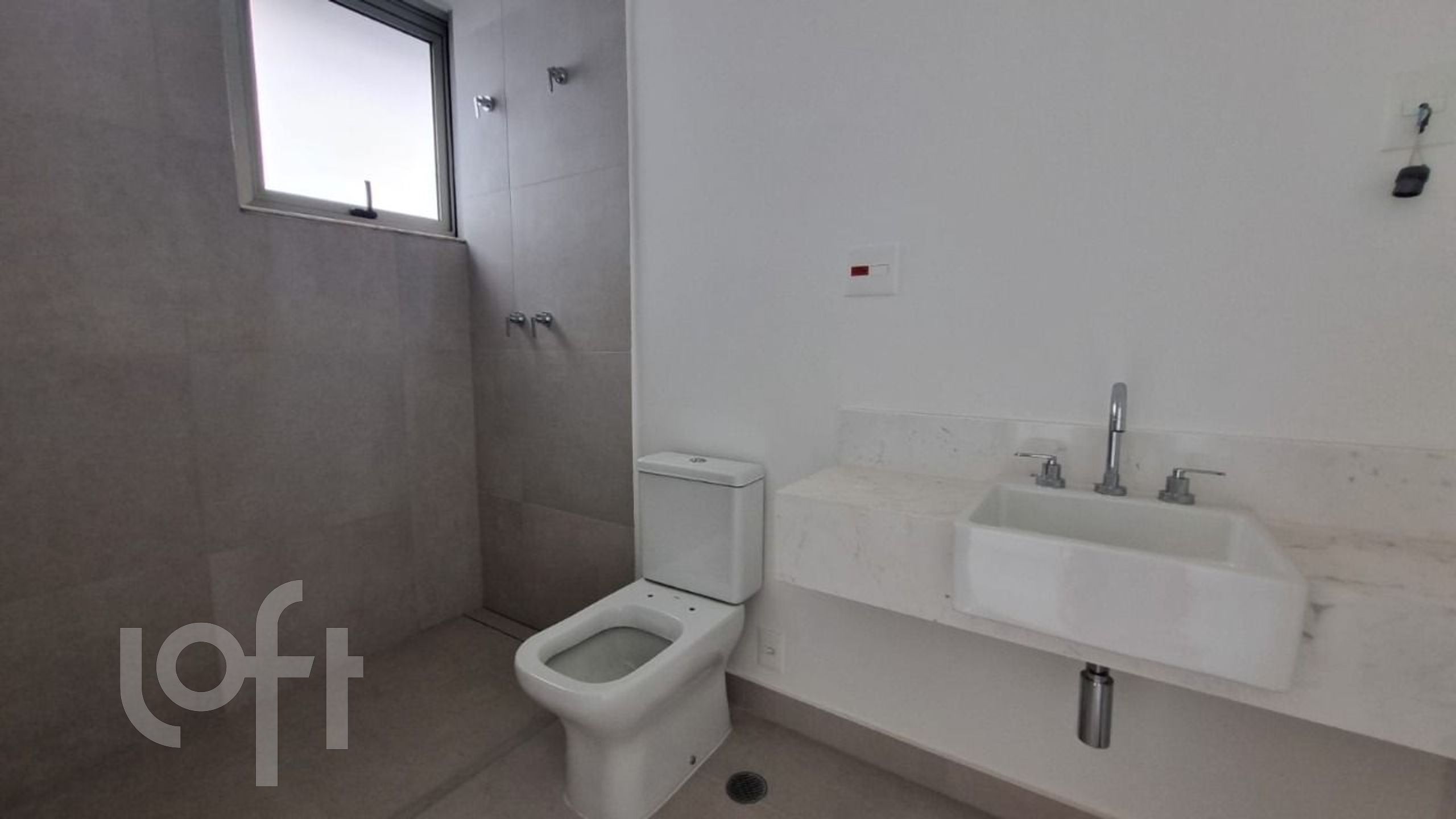 Apartamento à venda com 4 quartos, 335m² - Foto 17