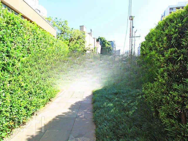 Apartamento com 38m², 1 dormitório, 1 vaga, Rio Branco em Porto Alegre