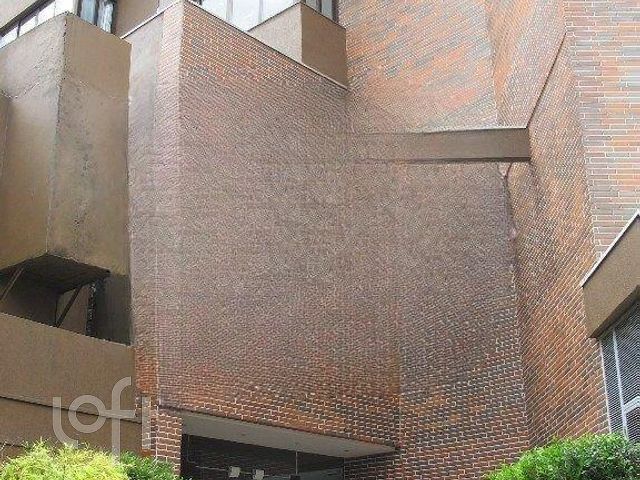 Apartamento com 38m², 1 dormitório, 1 vaga, Rio Branco em Porto Alegre