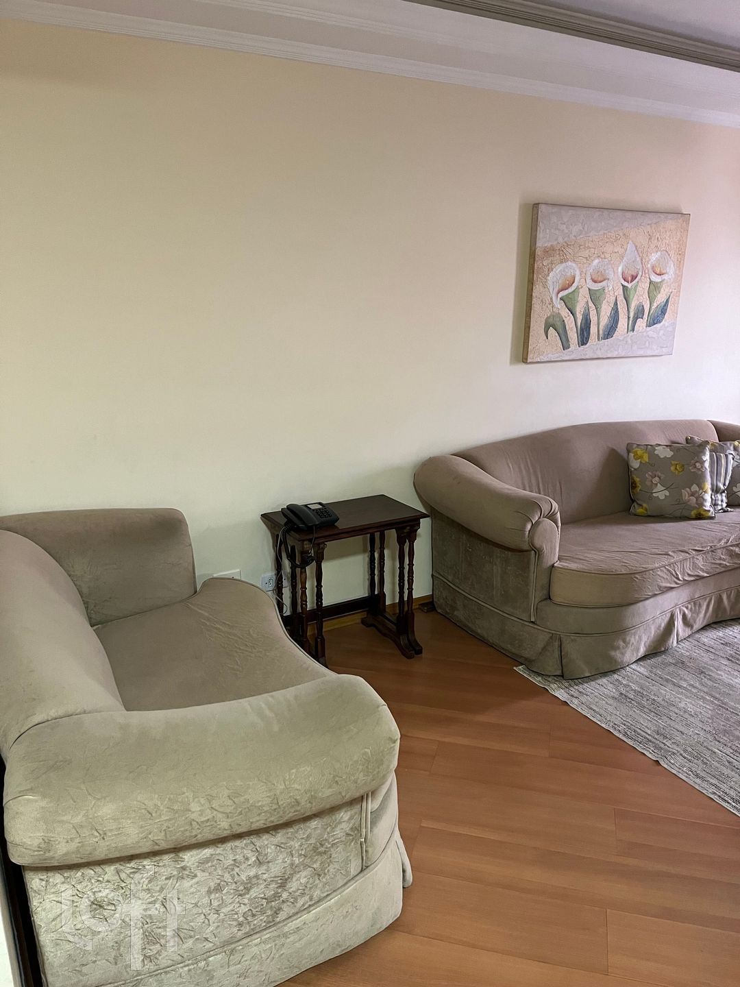 Apartamento à venda com 3 quartos, 93m² - Foto 2