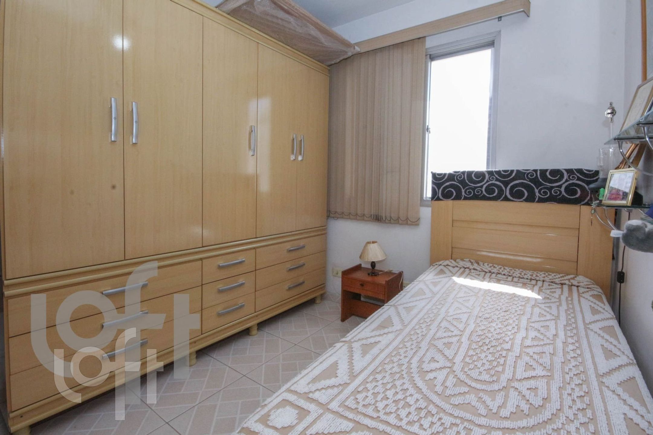 Apartamento à venda com 2 quartos, 48m² - Foto 2