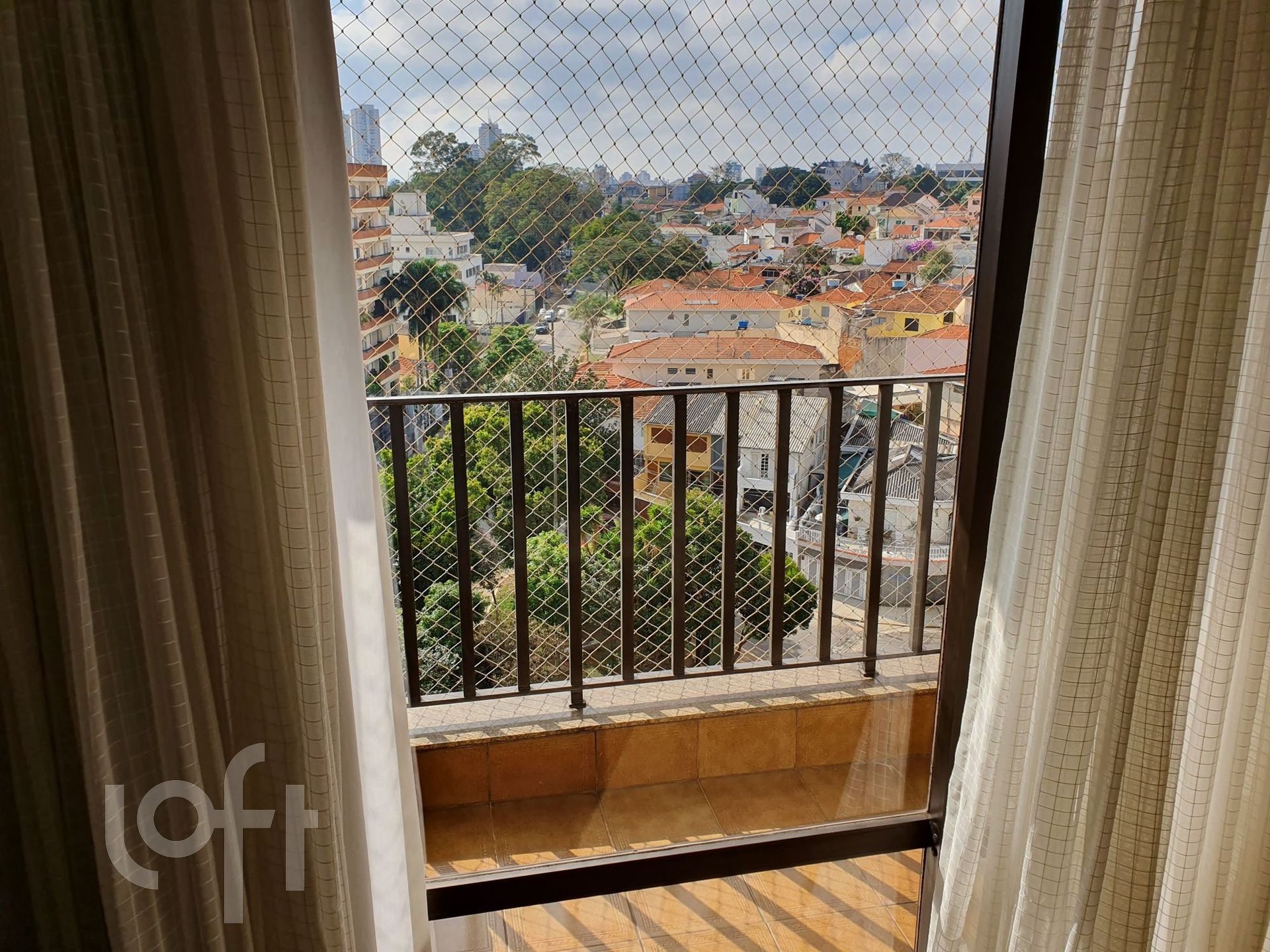 Apartamento à venda com 3 quartos, 240m² - Foto 4